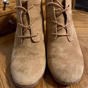 Toms lace-up bootie, size 10
